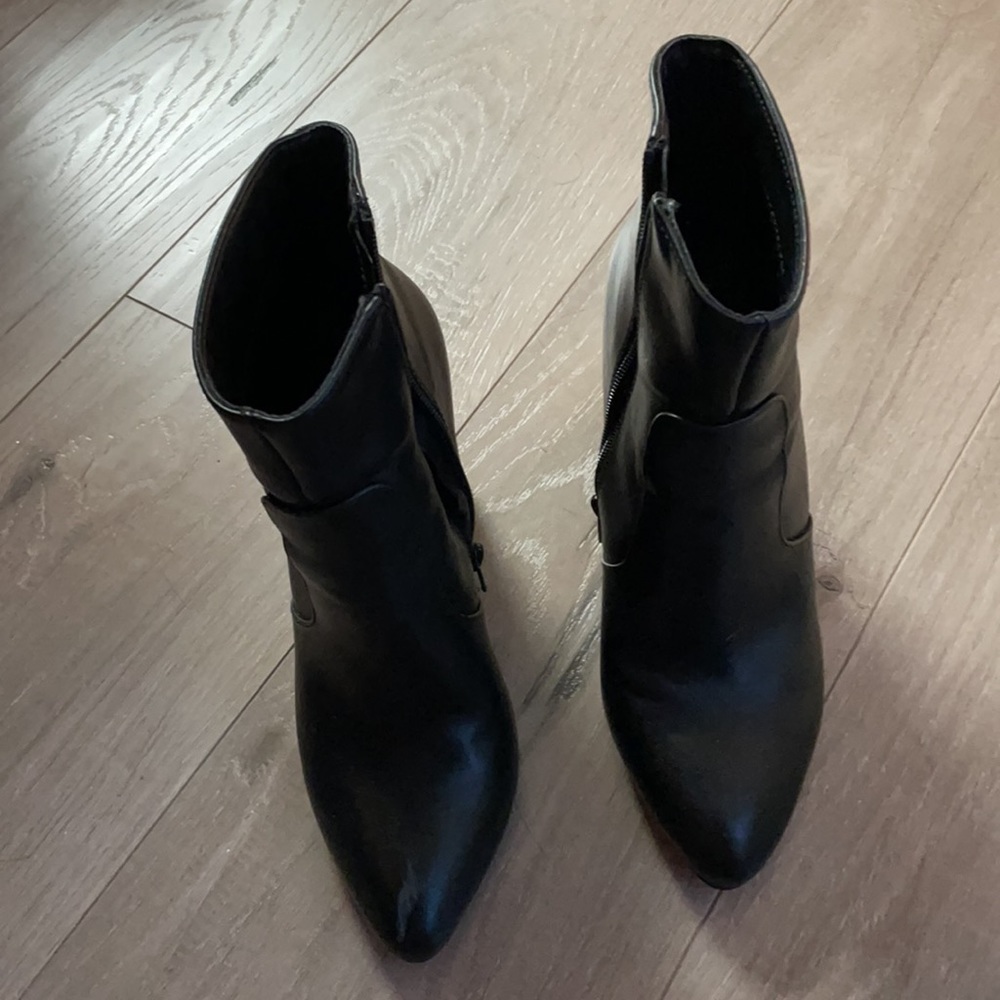 Black heeled booties
